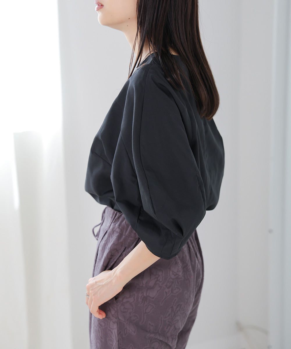 日本 Bab - 圓領百搭氣球袖上衣-淺綠