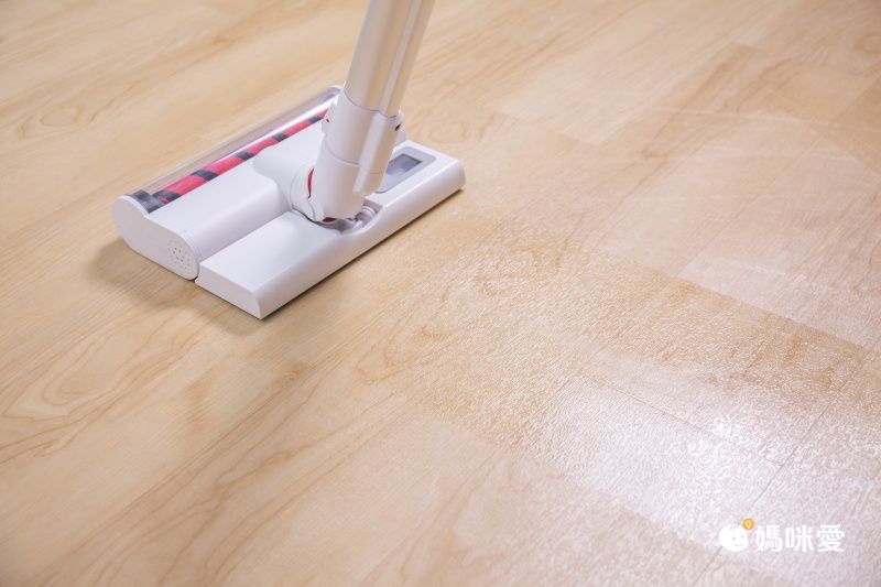 Jway - 無線四合一數位吸塵器(濕拖除螨版) JY-SV09M-白