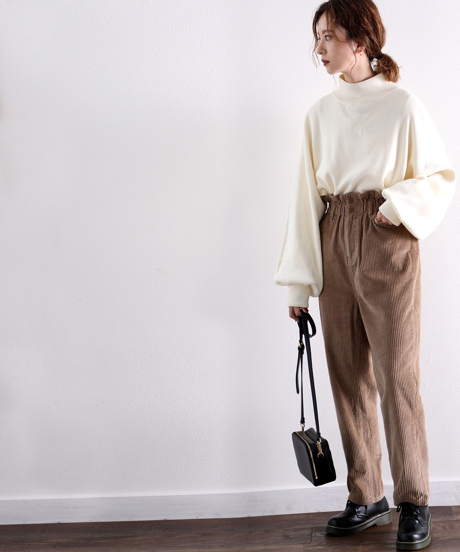 日本 ELENCARE DUE - 糖果抓皺鬆緊燈芯絨長褲-黑