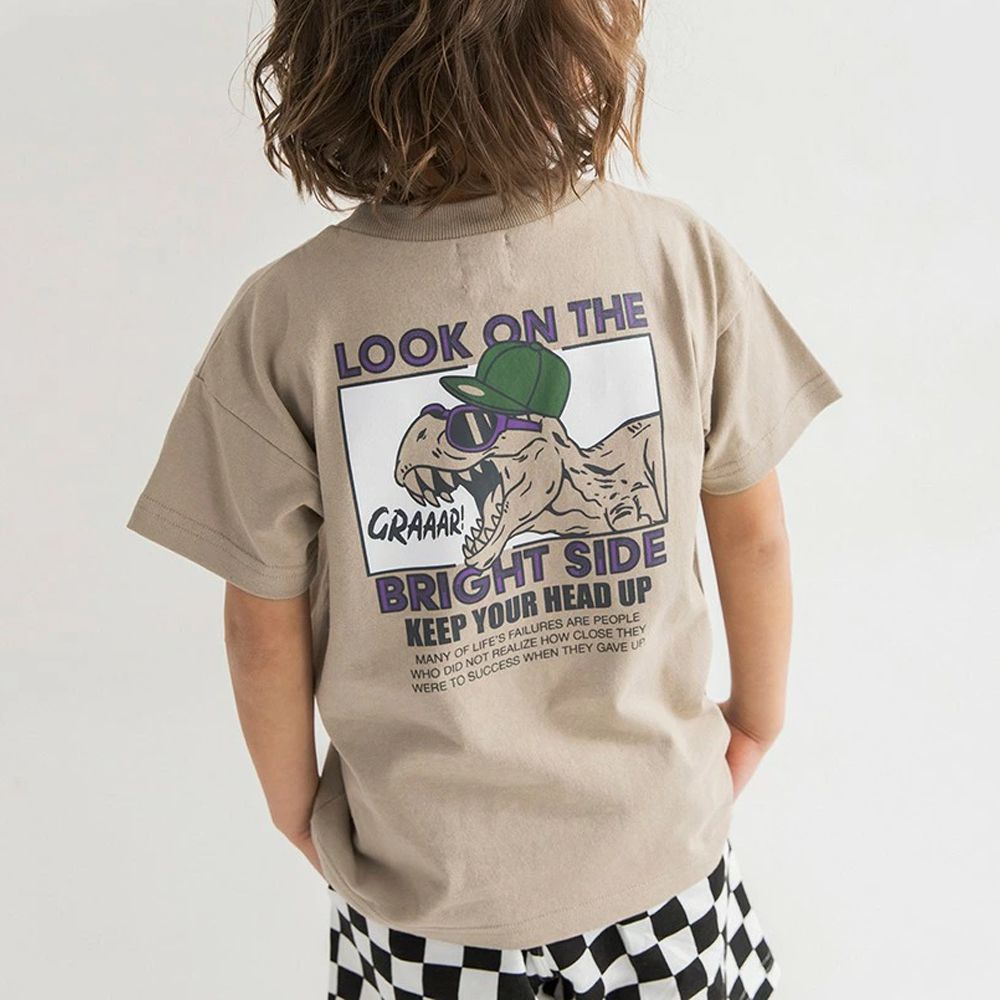 天竺棉可愛印花短袖上衣-美式恐龍-卡其棕