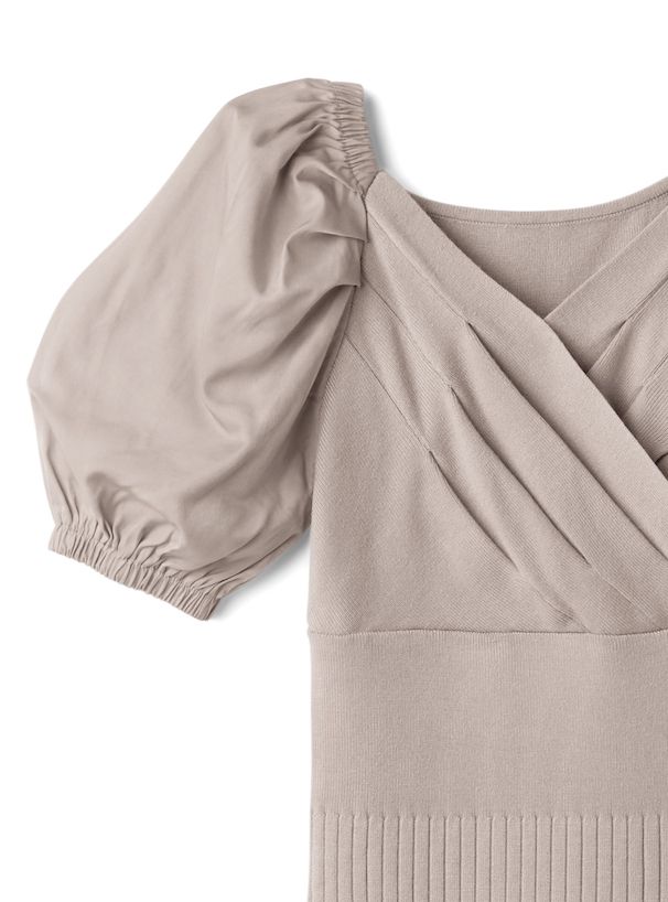 日本 GRL - 甜美桃心領泡泡短袖洋裝-淺卡其