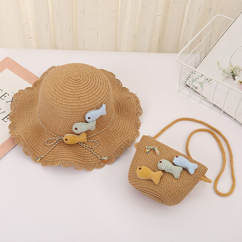 日系不規則大帽簷草帽/遮陽帽(附小背包)-小魚-咖啡色 (建議2-8歲)