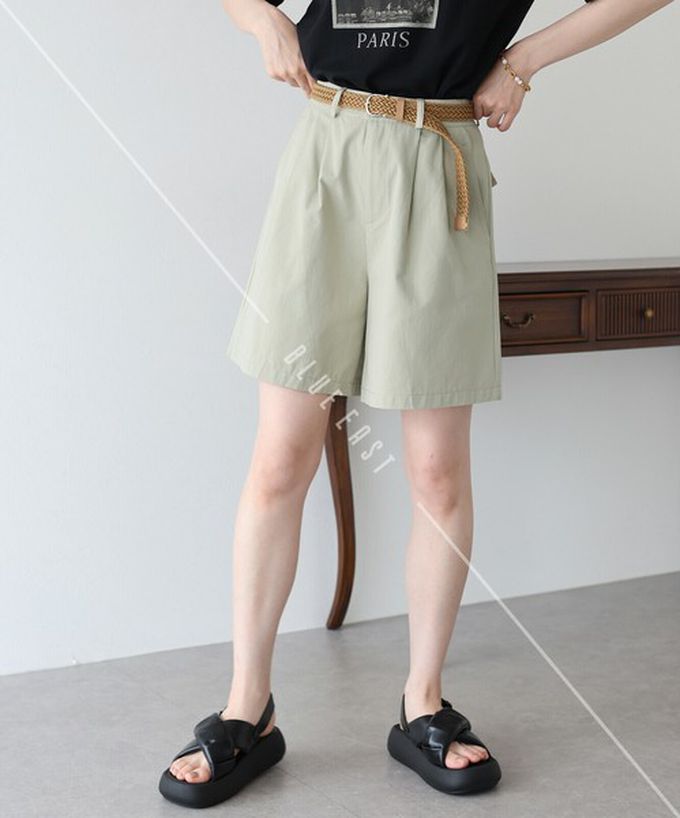 日本 BLUE EAST - 海軍風打褶休閒短褲(附腰帶)-海軍藍