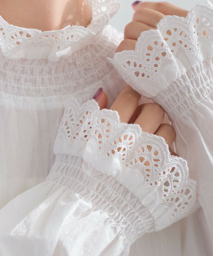 日本 Lupilien - 100%棉 典雅貝殼蕾絲宮廷長袖上衣-白