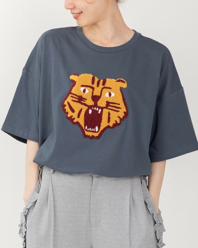 日本 gleam - 逗趣老虎相良刺繡寬大風短袖T恤-黃老虎-靛藍