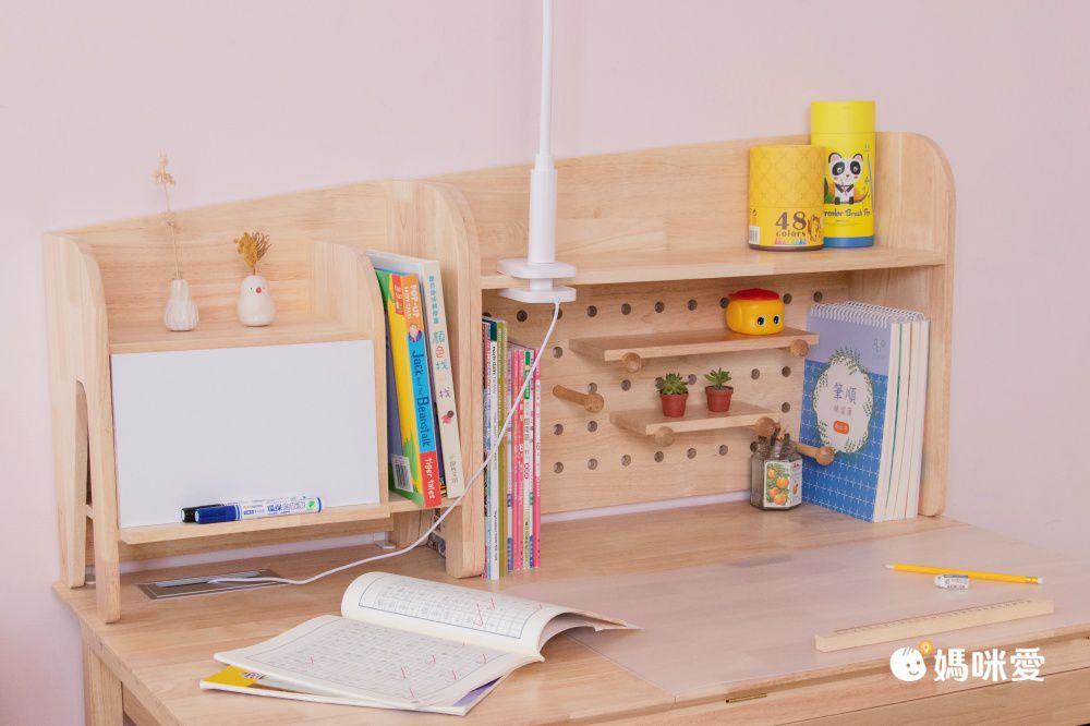 環安傢俱 - 【好好學】成長桌椅組-旗艦組(到府組裝)-(含學習桌+學習椅+創意組合架+書包櫃+側邊延伸櫃，送69*40cm霧透桌墊)-DC-402