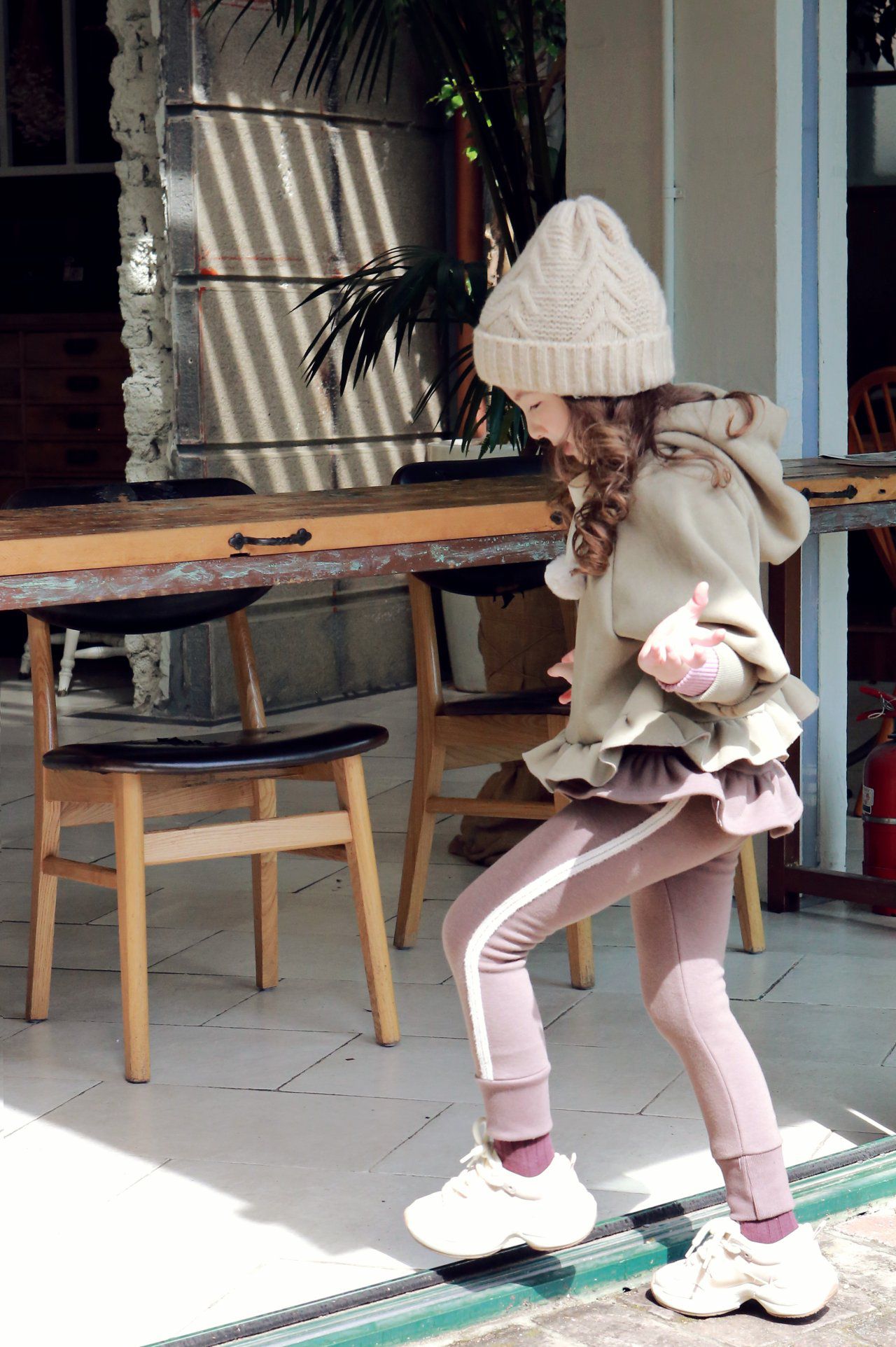 韓國 PuellaFLO - 倒V針織毛帽-杏