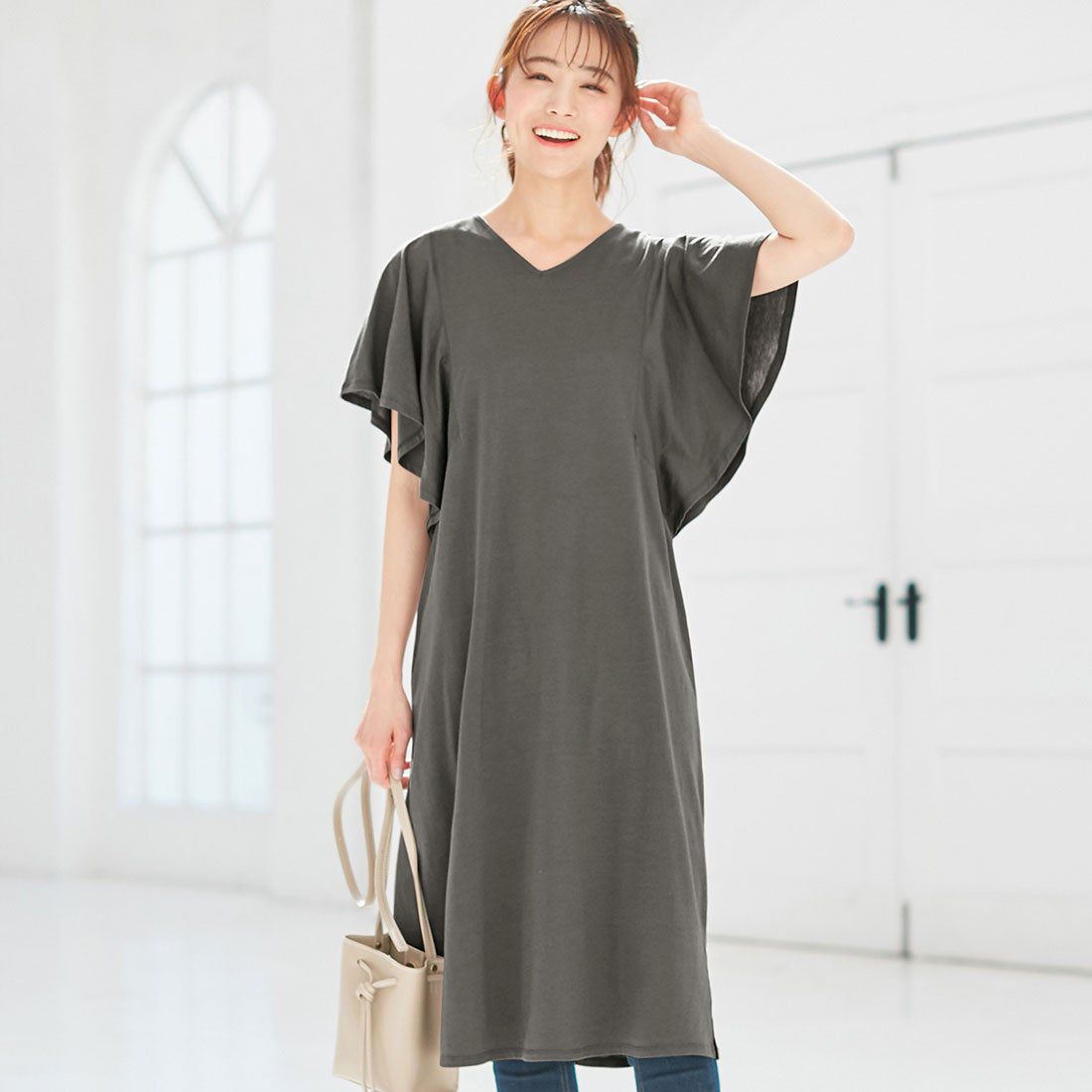 日本 BELLUNA - 防曬涼感 五機能波浪短袖洋裝-薄荷