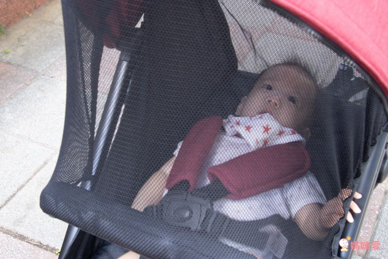 折疊推車最佳選擇！$5000元有找！收納面積最小【JOLLY 嬰兒手推車】單手秒收沒問題！