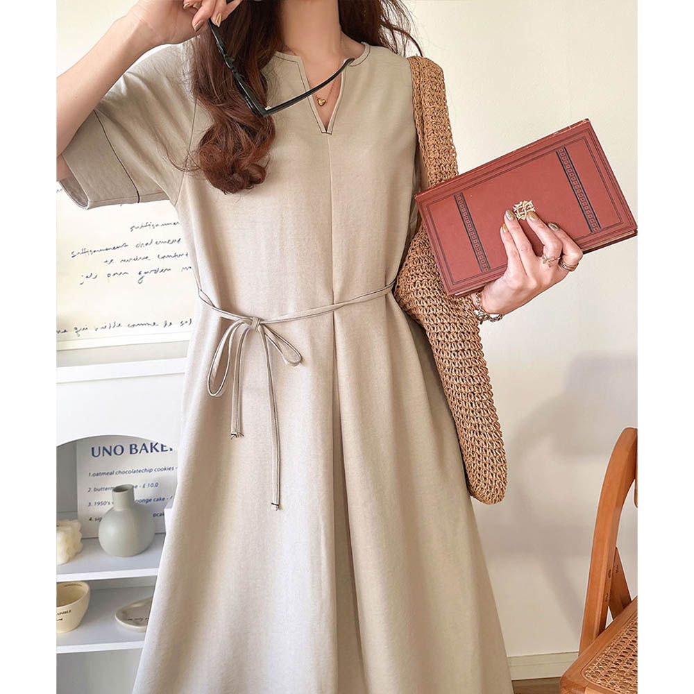 鑰匙領綁帶休閒感縫線短袖洋裝-米杏