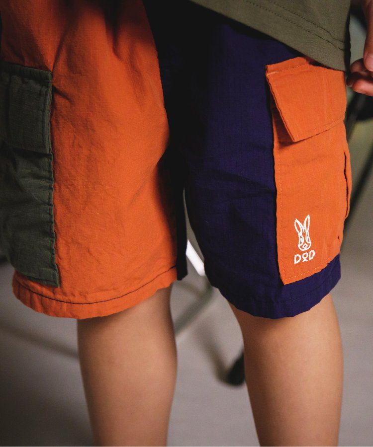 日本 BREEZE - 聯名款 口袋工裝風帥氣4分短褲-撞色-橘藍系