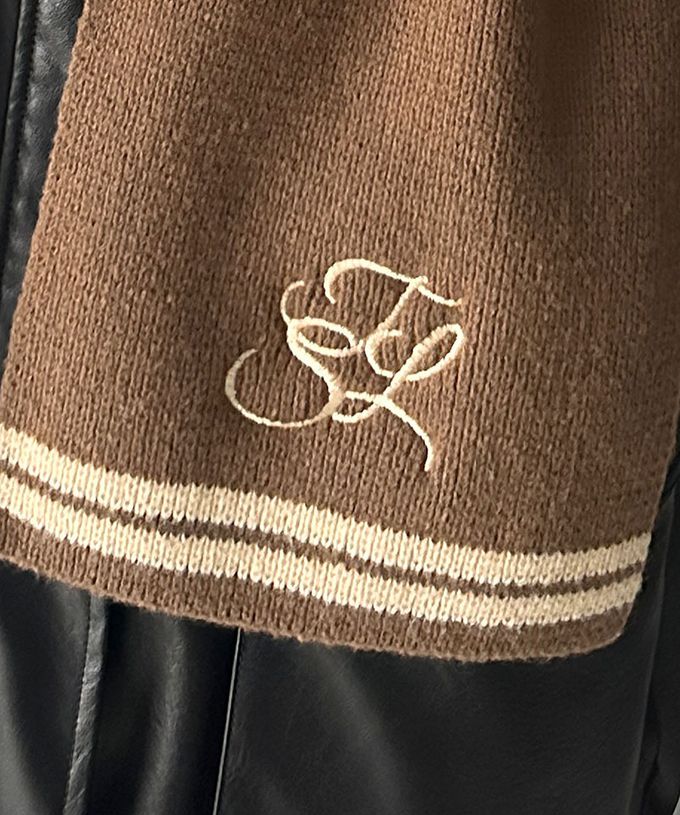 日本 Classical Elf - 學院風logo優雅素色圍巾-黑