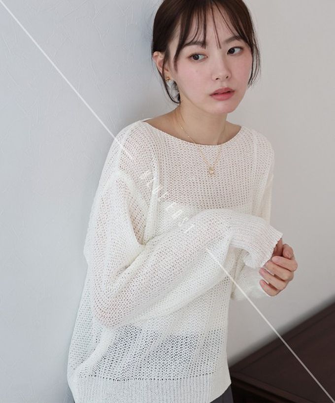 日本 BLUE EAST - 典雅船領閃爍亮片網眼針織上衣-藍