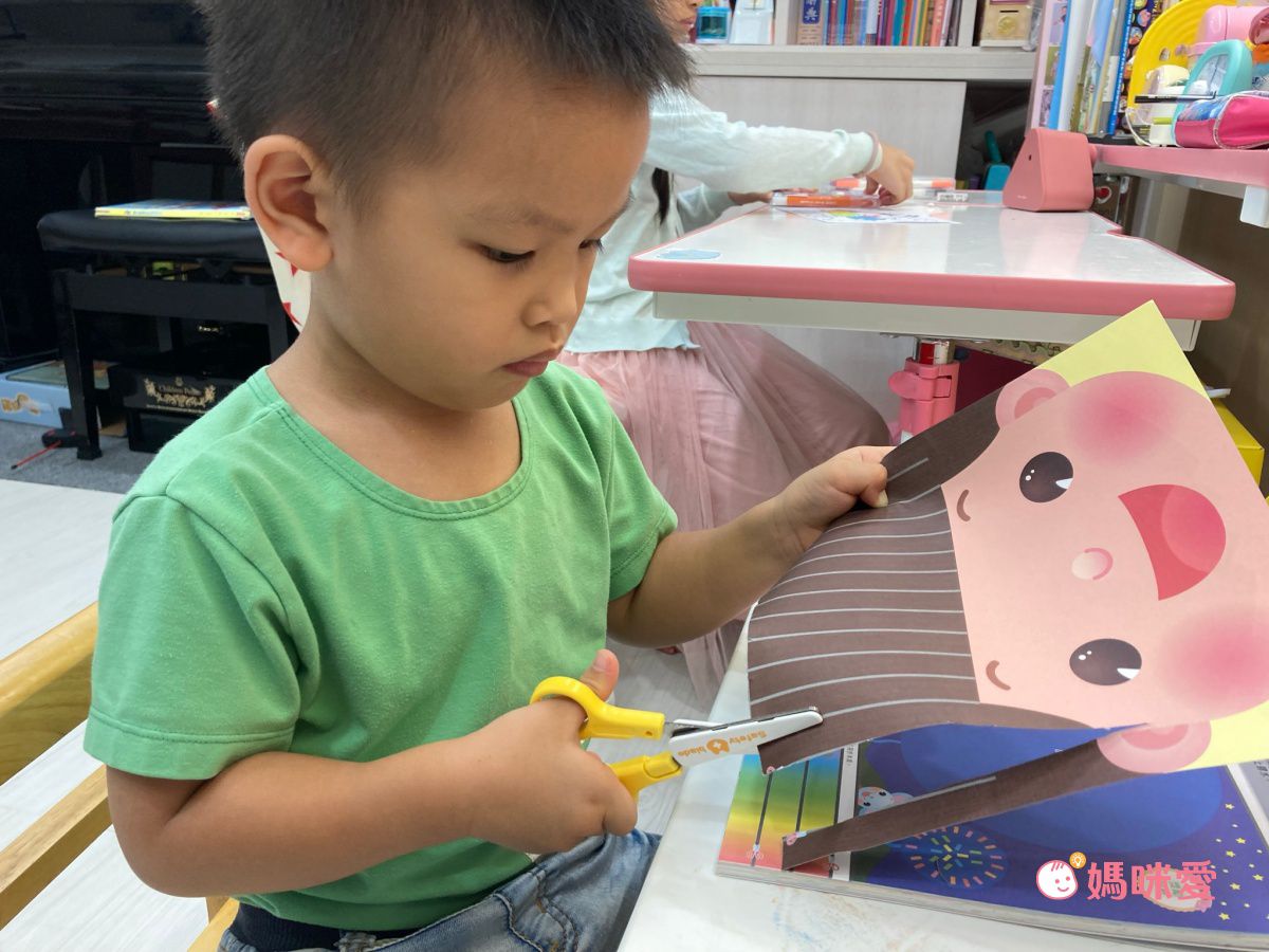 【絕美日系文具】SUMO 三角飯糰削鉛筆機、咒術迴戰文具