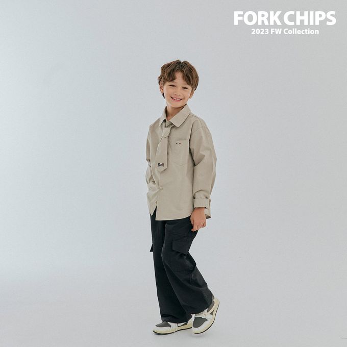 韓國 FORK CHIPS - 鬆緊腰大口袋工裝寬鬆長褲-黑