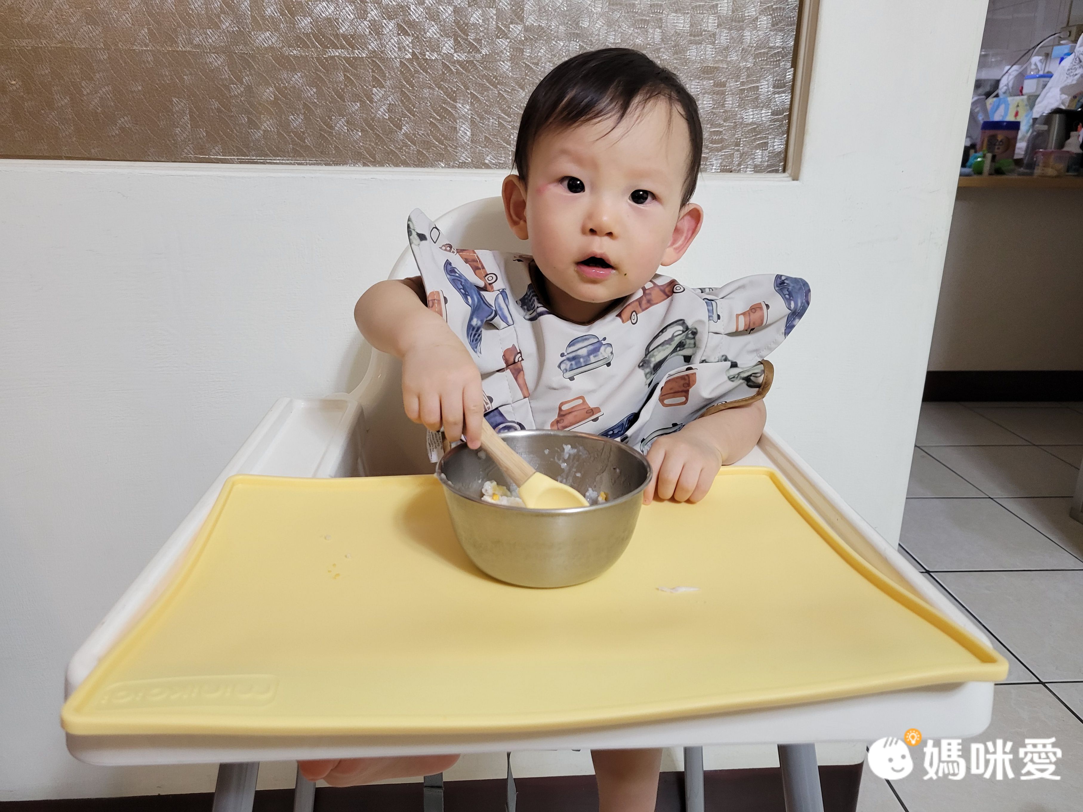 媽咪界熱搜NO.1！【minikoioi 美型餐具】，可進微波爐、消毒鍋