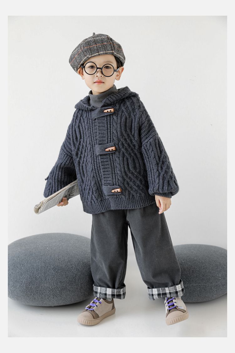 TONGMO - 復古木釦麻花編織連帽毛衣外套-黃綠色