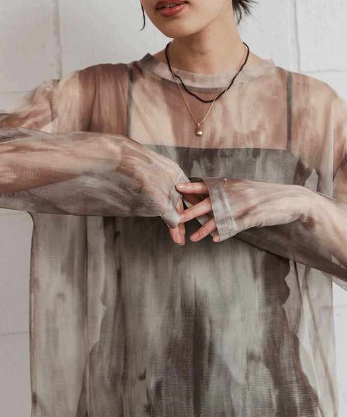 日本 Bab - 雲彩風格透膚美型長袖上衣-藍系