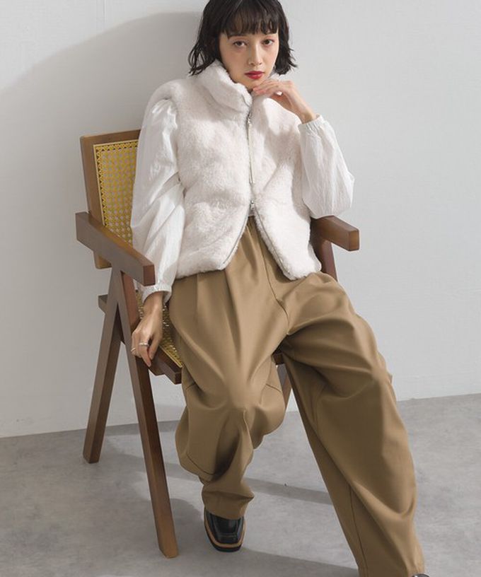 日本 ELENCARE DUE - 柔軟蓬鬆仿毛立領雙拉鍊背心-摩卡灰