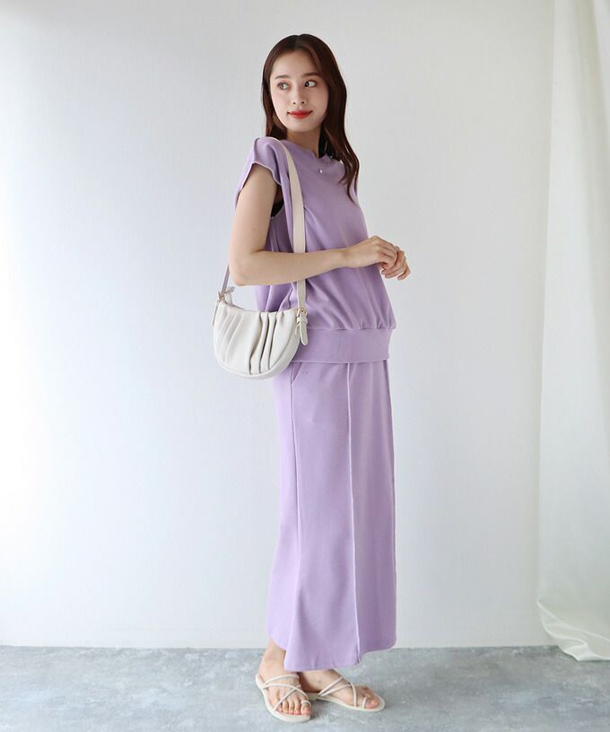 日本 BLUE EAST - 氣質修身法式短袖上衣x滾邊魚尾裙套裝-黑