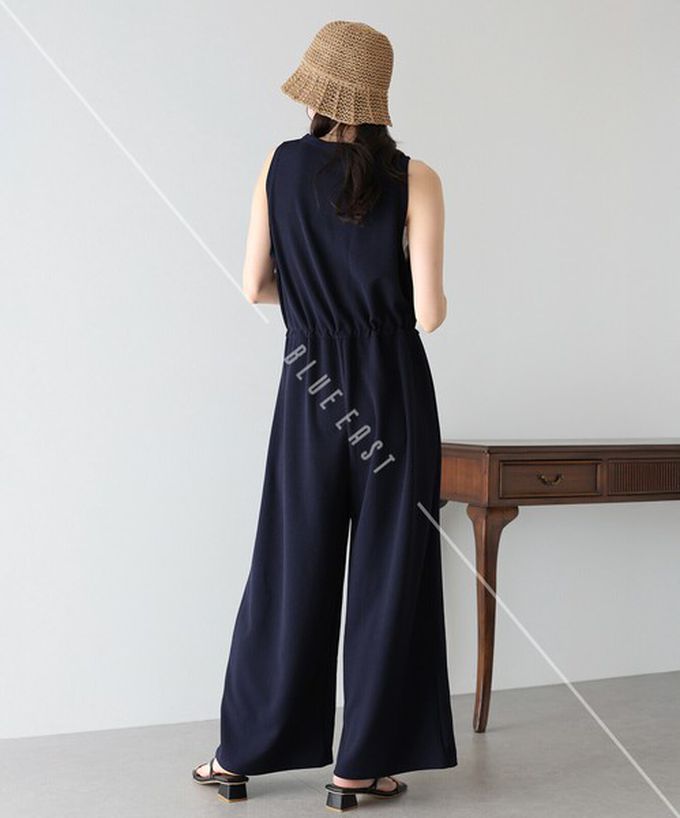 日本 BLUE EAST - 韓國製 簡潔迷人V領無袖連身褲-卡其