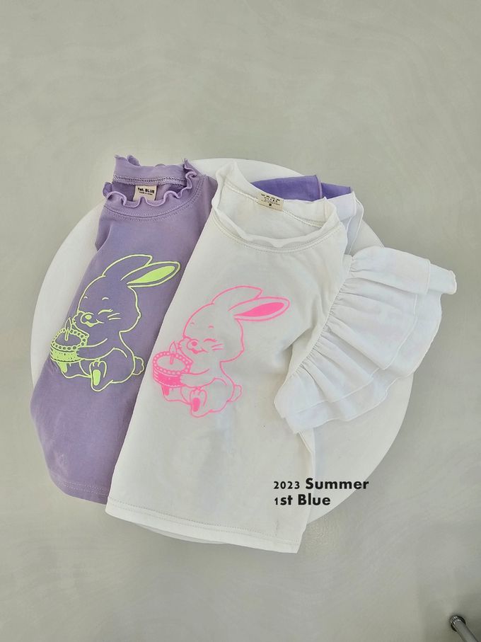 韓國 First Blue - 層次蝴蝶袖花領上衣-蛋糕兔兔-白