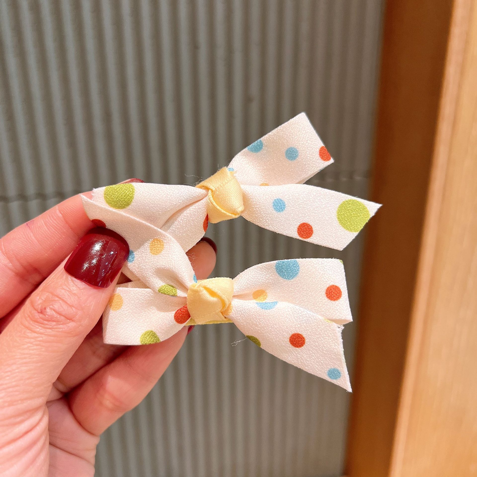 小清新布藝蝴蝶結圓點髮夾-拼色款-米白+黃