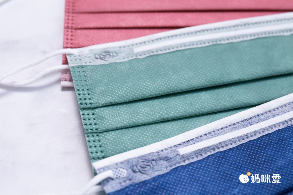 上順醫材 SHANG SHUN - 特殊色系列成人三層醫療級/MD雙鋼印/台灣製平面口罩-特殊色系列-萊姆黃 (17.5*9.5cm (±0.5))-50入/盒(未滅菌)