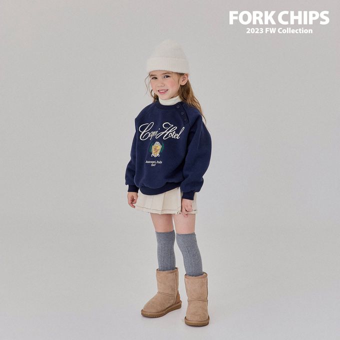 韓國 FORK CHIPS - (內磨毛)刺繡點綴圓領大學T-深藍