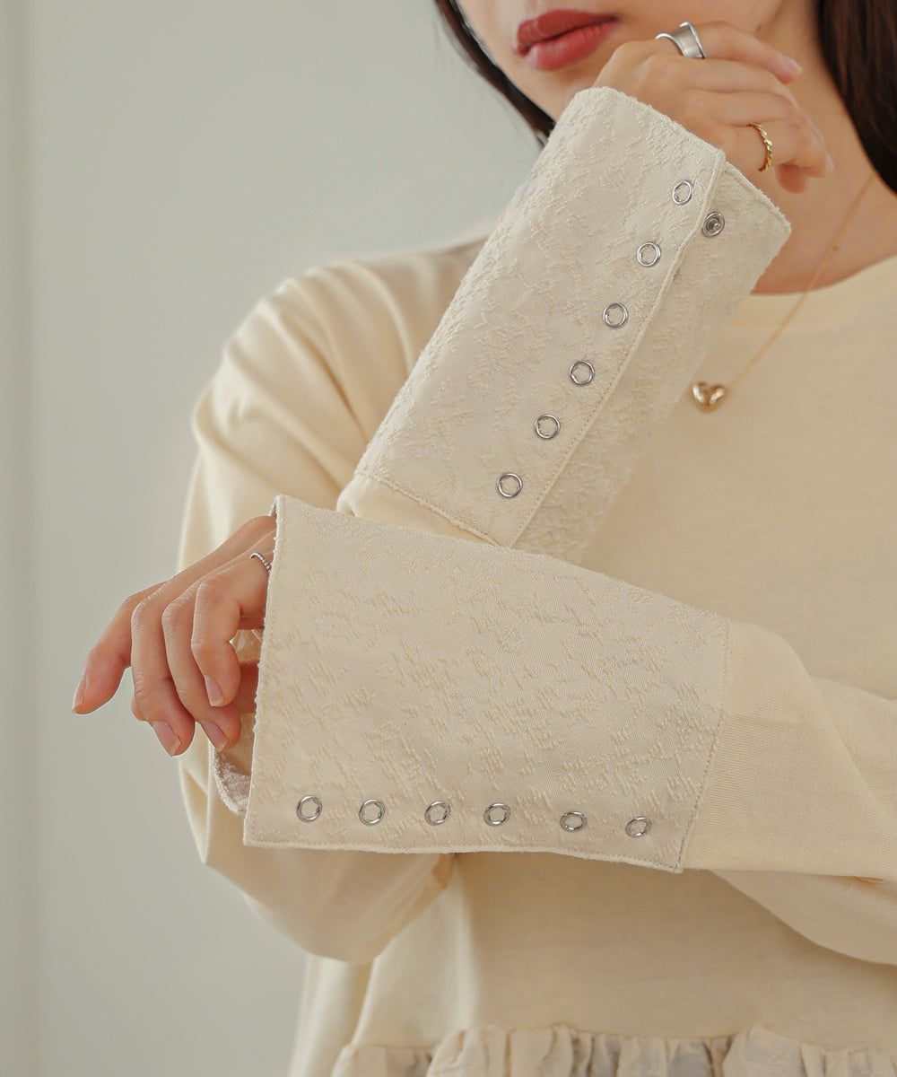 日本 Bab - 優美緹花拼接長袖上衣-水藍