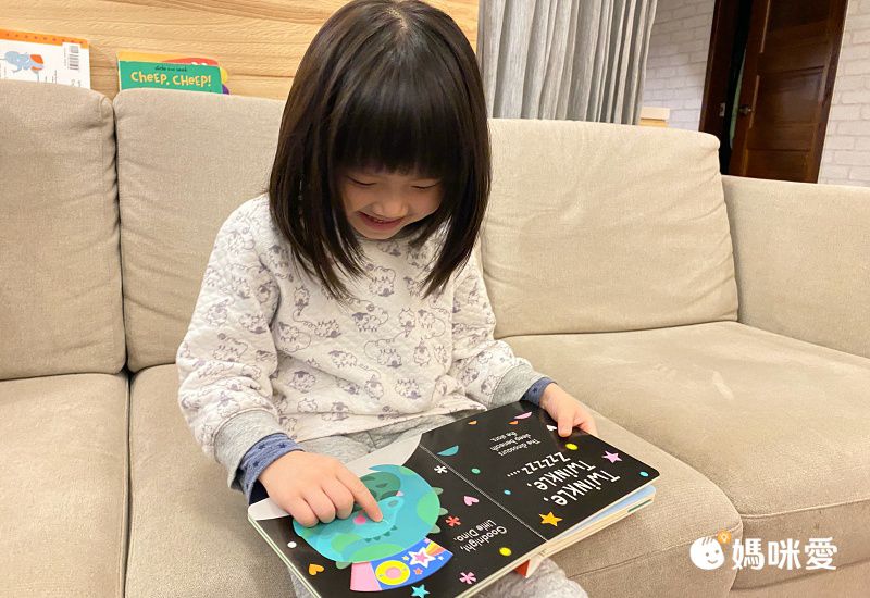 Roar!叫叫大恐龍音效書，聽聲音認識各類型恐龍！