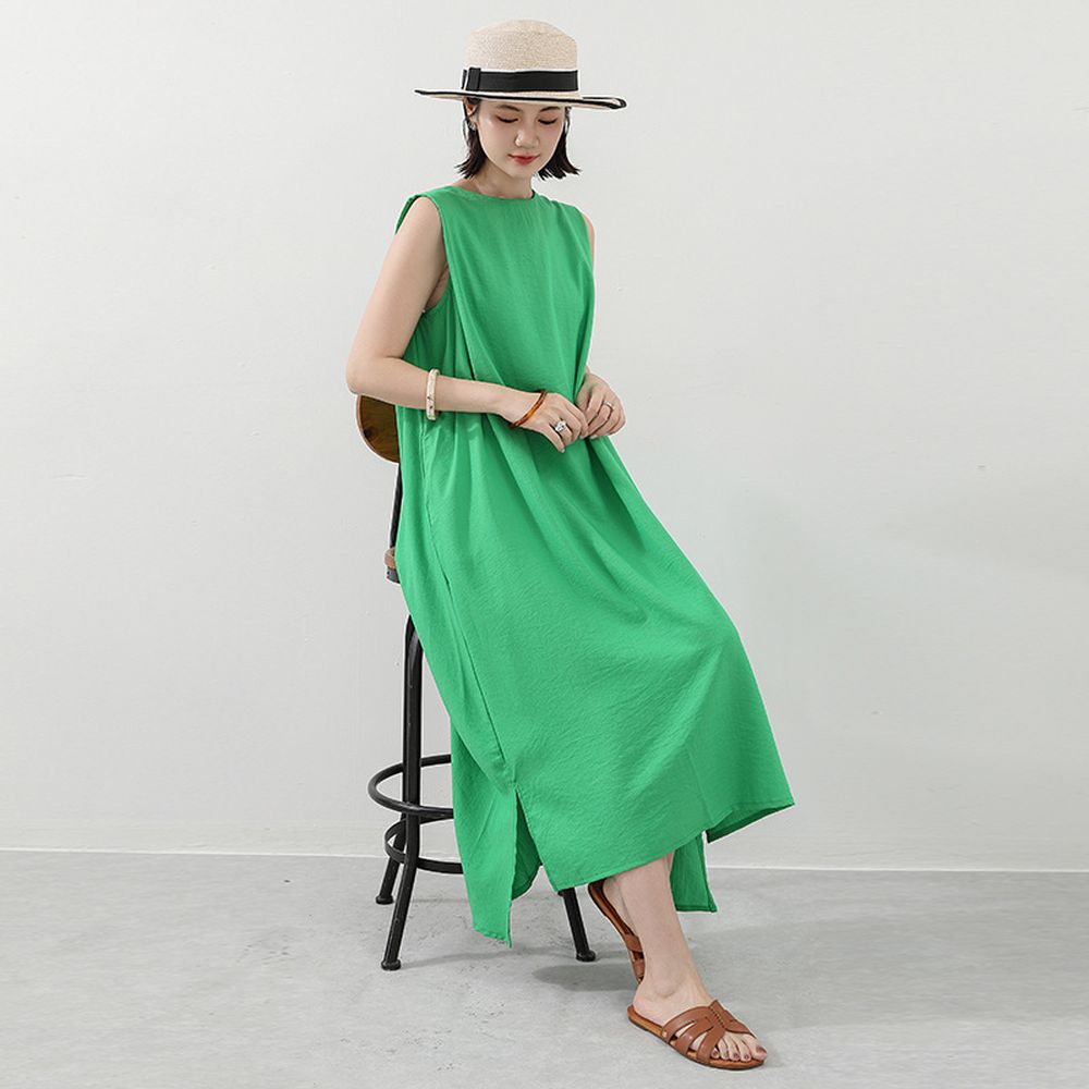 日系極簡風圓領百搭長洋裝-綠色 (F)