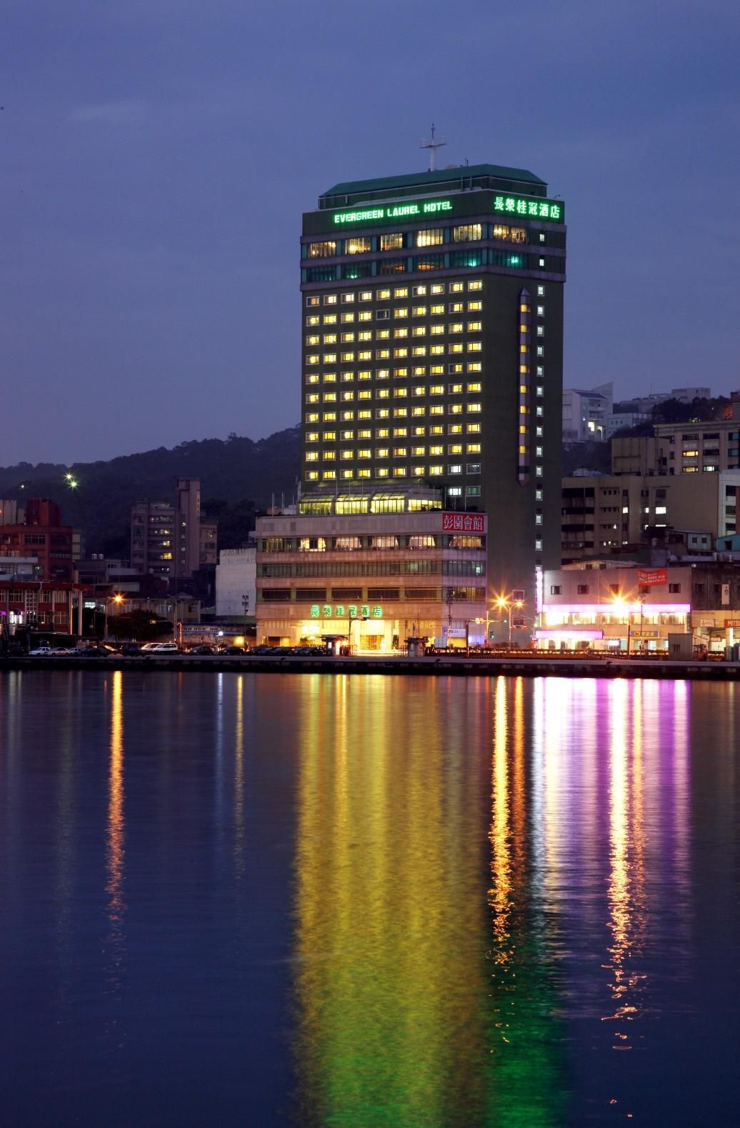 五星級【基隆長榮】2大2幼★直接入住四人房↘再送和平島入場券