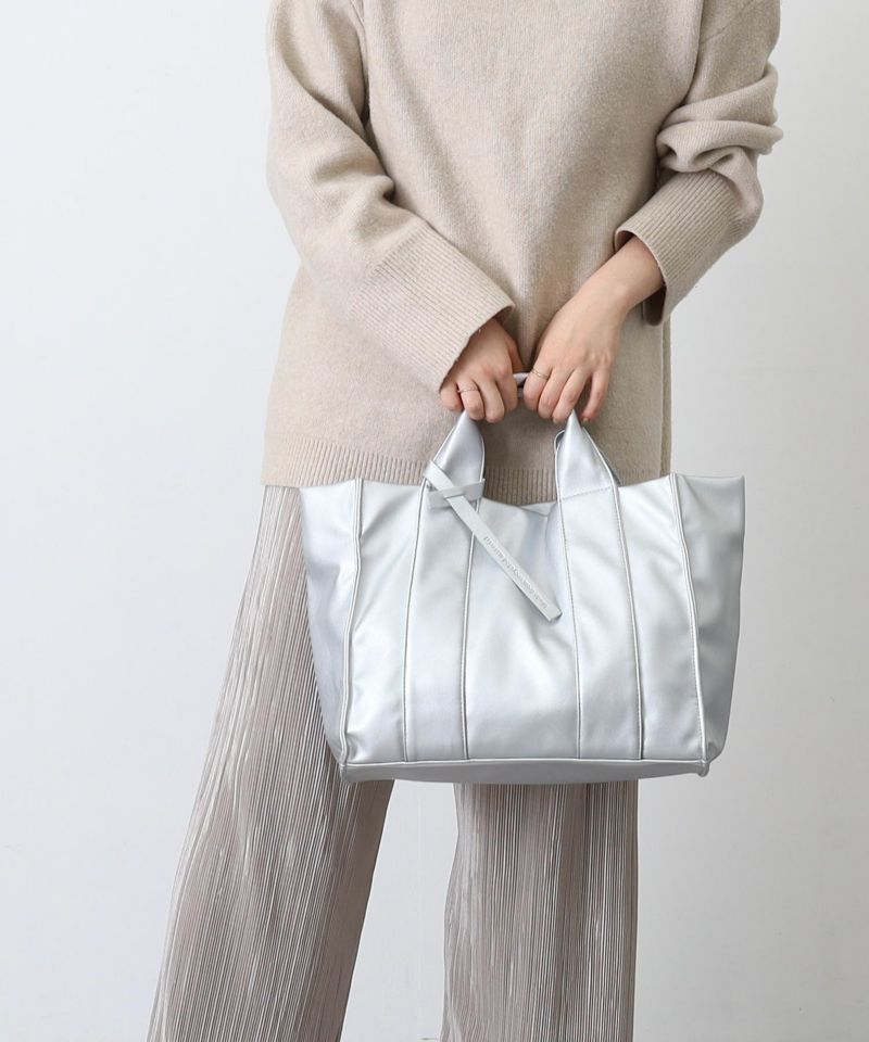 日本 COOCO - 簡約皮革方形手提托特包-天使白 (W33*H27*D14cm)