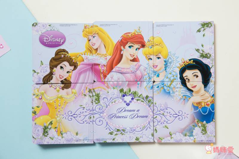 迪士尼英文新書來囉♥♥♥ 冰雪奇緣/海底總動員透過卡通人物加深孩子共讀的印象♬