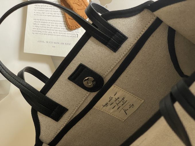 韓國 THEALLY - (附小袋)質挺帆布方包手提/肩背包-黑 (大)