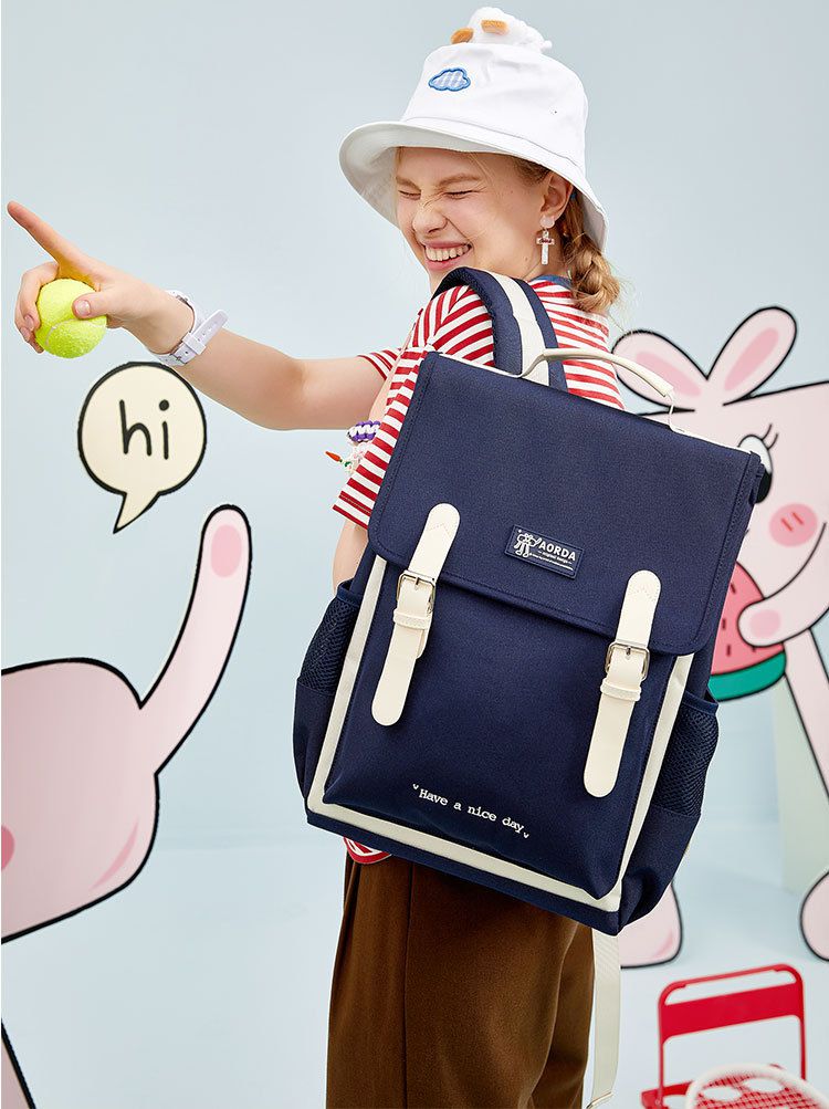 簡約少女感磁釦翻蓋書包-黑色 (28x38.5x15cm)