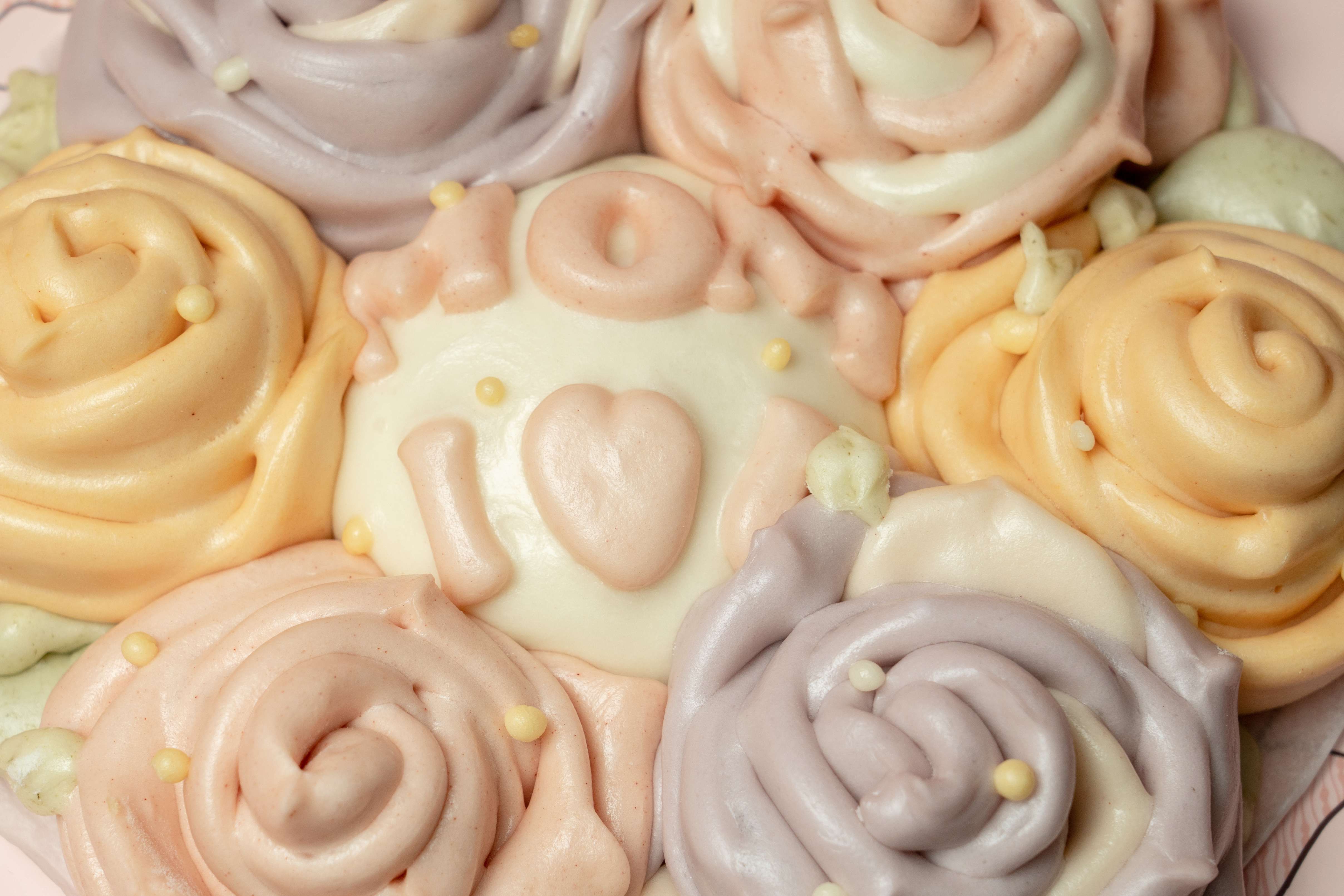 老甜媽手工饅頭 - 我愛媽媽禮盒-玫瑰花樣式-八吋400克