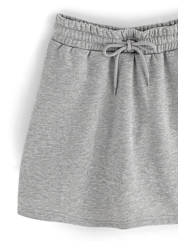 日本 GRL - 休閒風連帽外套短褲兩件式套裝-淺米杏 (F)