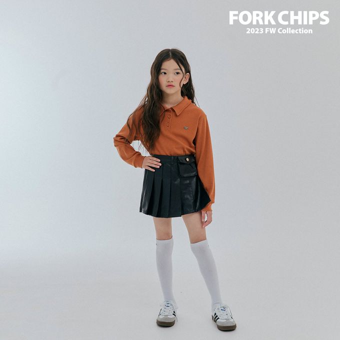 韓國 FORK CHIPS - 金屬裝飾直坑條翻領長袖上衣-磚紅