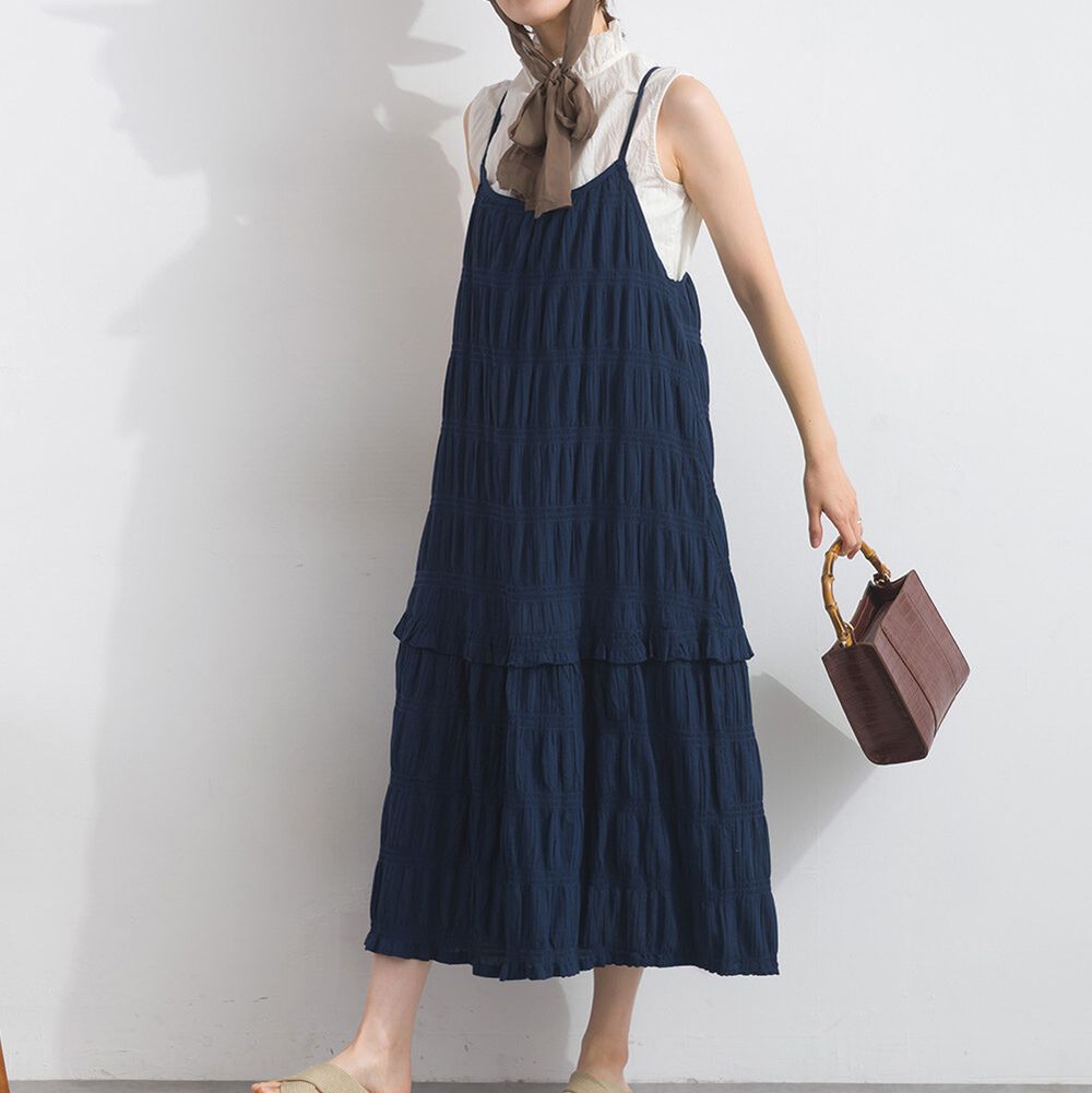柔美分層皺摺混綿細肩帶洋裝-海軍藍