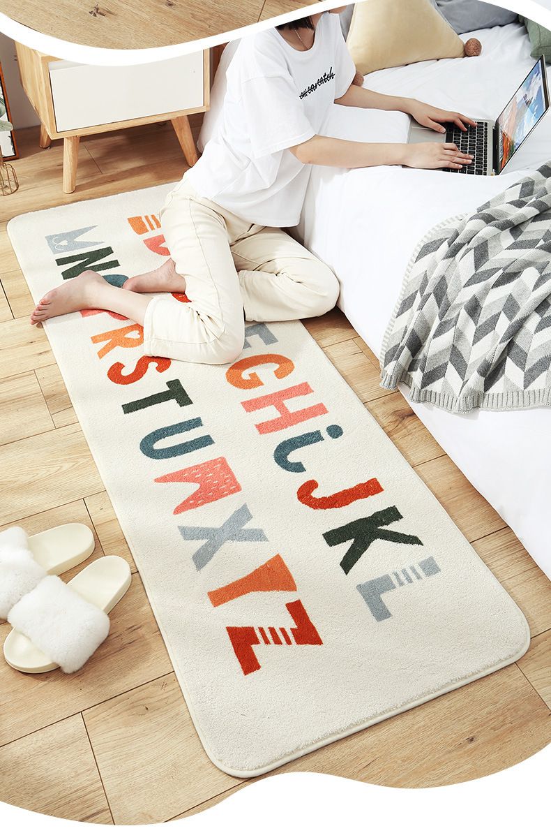 羊羔絨長條形床邊腳踏墊-26英文字母