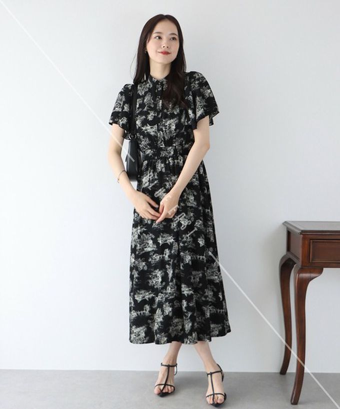 日本 BLUE EAST - 浪漫時光碎花雪紡短袖洋裝-素色-卡其