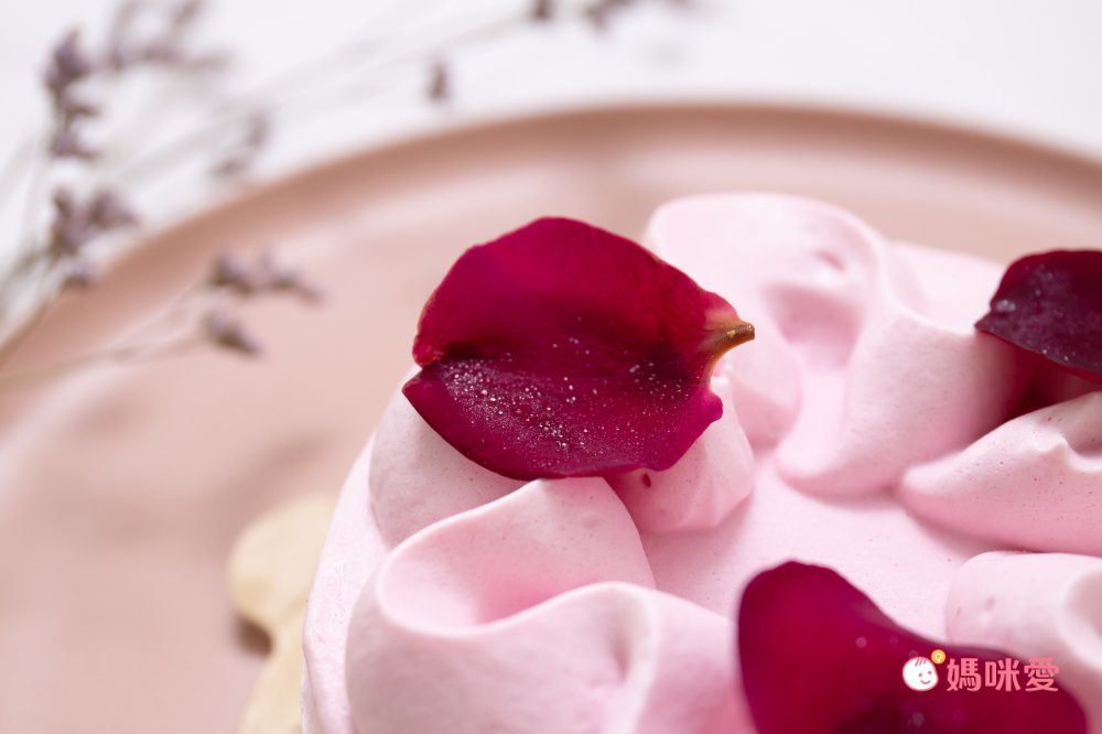 免運｜高雄排隊名店【奧瑪烘焙】日式崎風蛋糕/羅馬生乳包