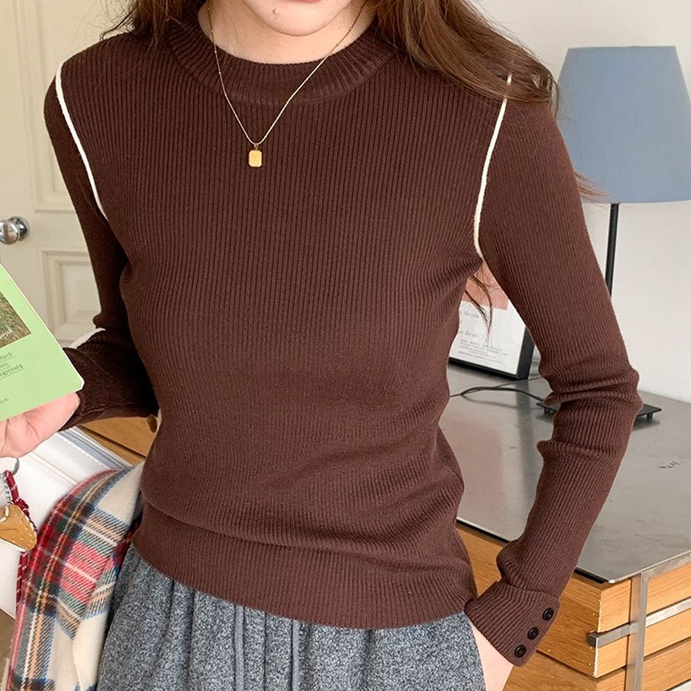 撞色肩線設計感合身長袖針織上衣-咖啡 (F)