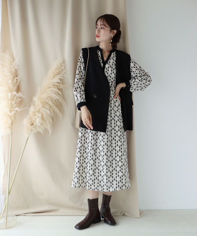 日本 BLUE EAST - 百搭率性西裝背心-黑