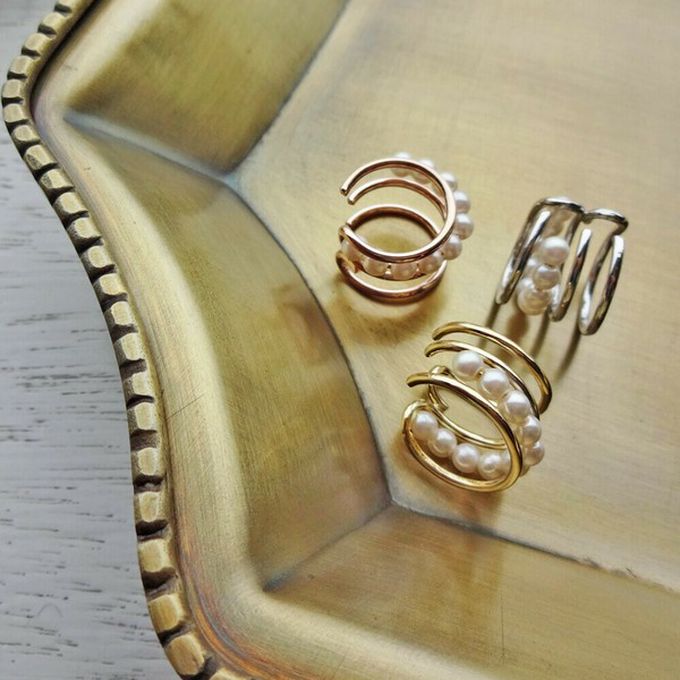 日本 Melody Accessory - 日本製 小巧珍珠線條耳骨夾-金