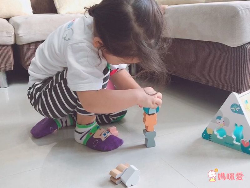 玩不膩的啟發玩具【法國設計 Janod】促進寶寶手眼協調、小肌肉發展