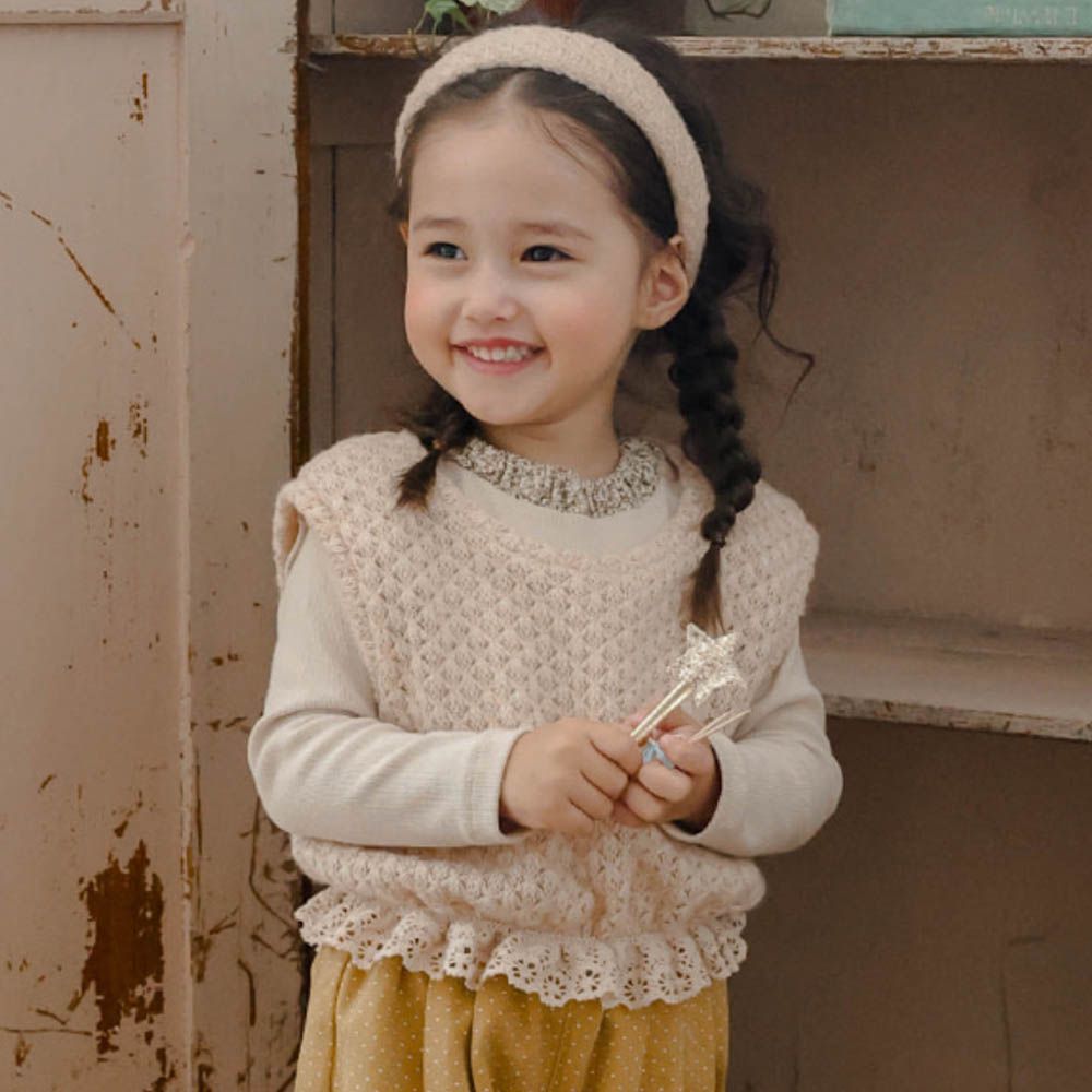 Puellaflo 菱形紋混織羊毛圓領背心-膚杏