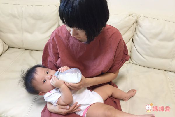 荷蘭 Umee 寬口防脹氣奶瓶